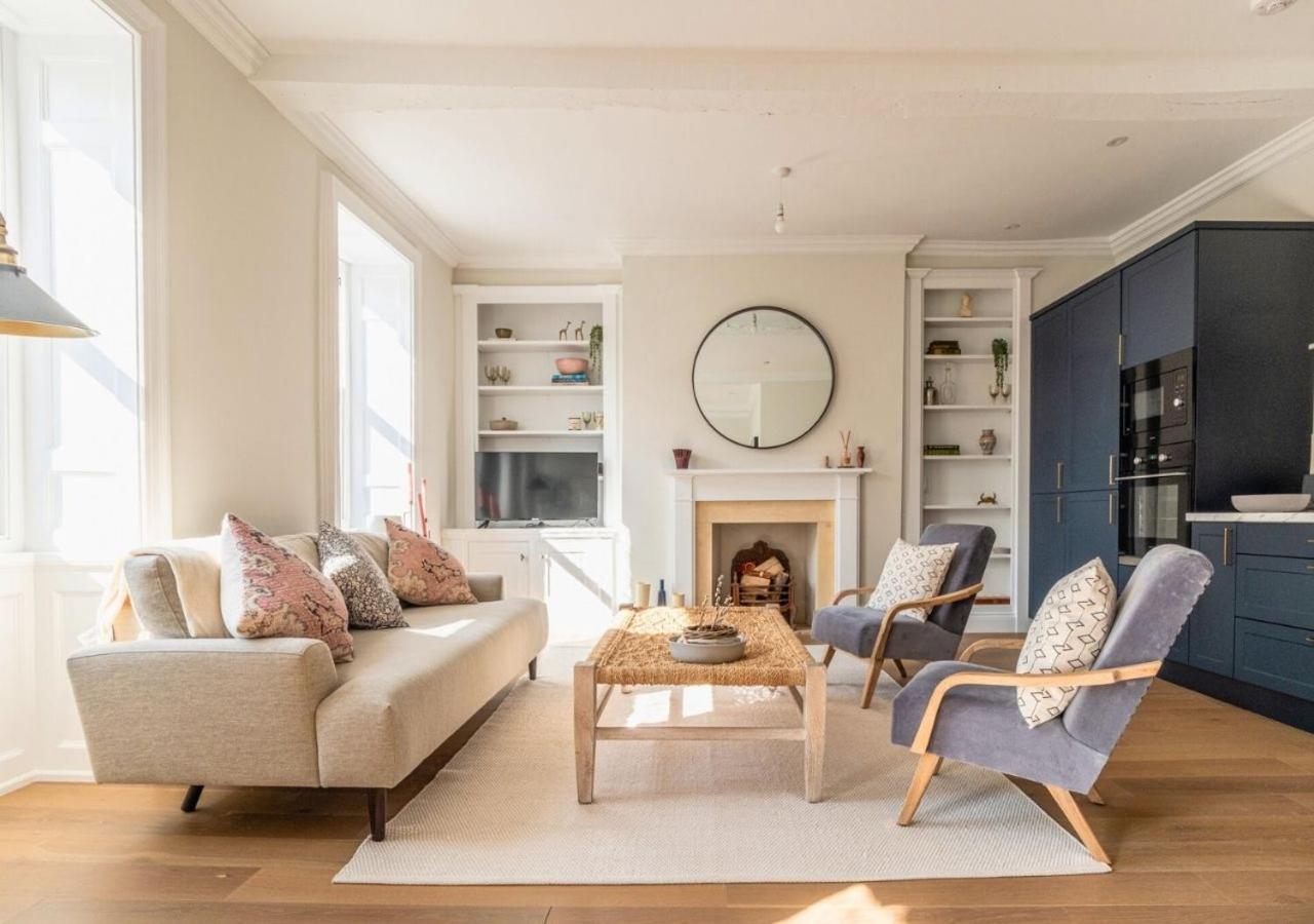 Hitchmans Mews - Stunning 2Bd In Chipping Norton! 아파트 외부 사진